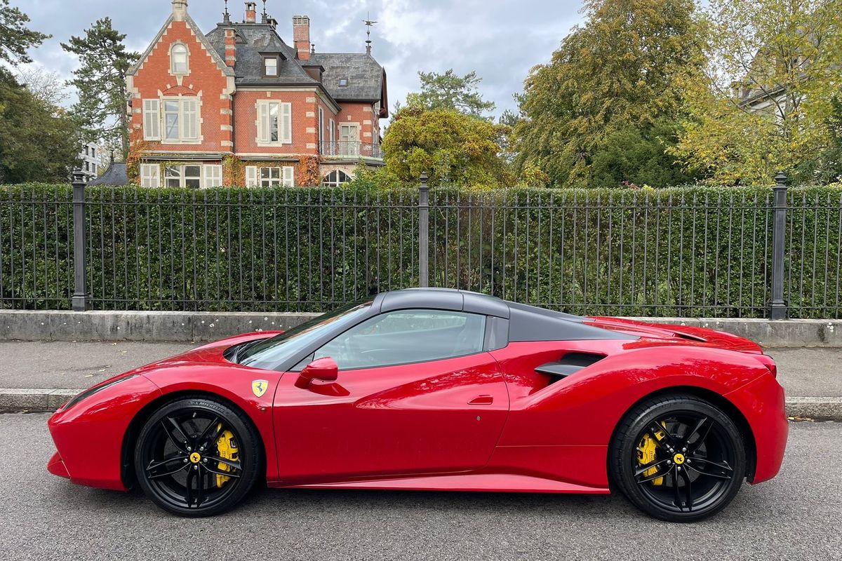 Ferrari 488 Spider
