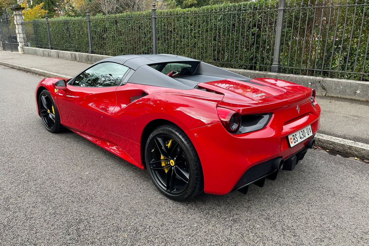 Ferrari 488 Spider