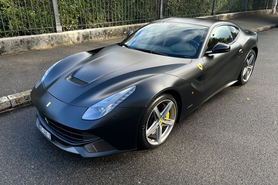/en/stock/previously-sold/details/ferrari-f12-berlinetta/473