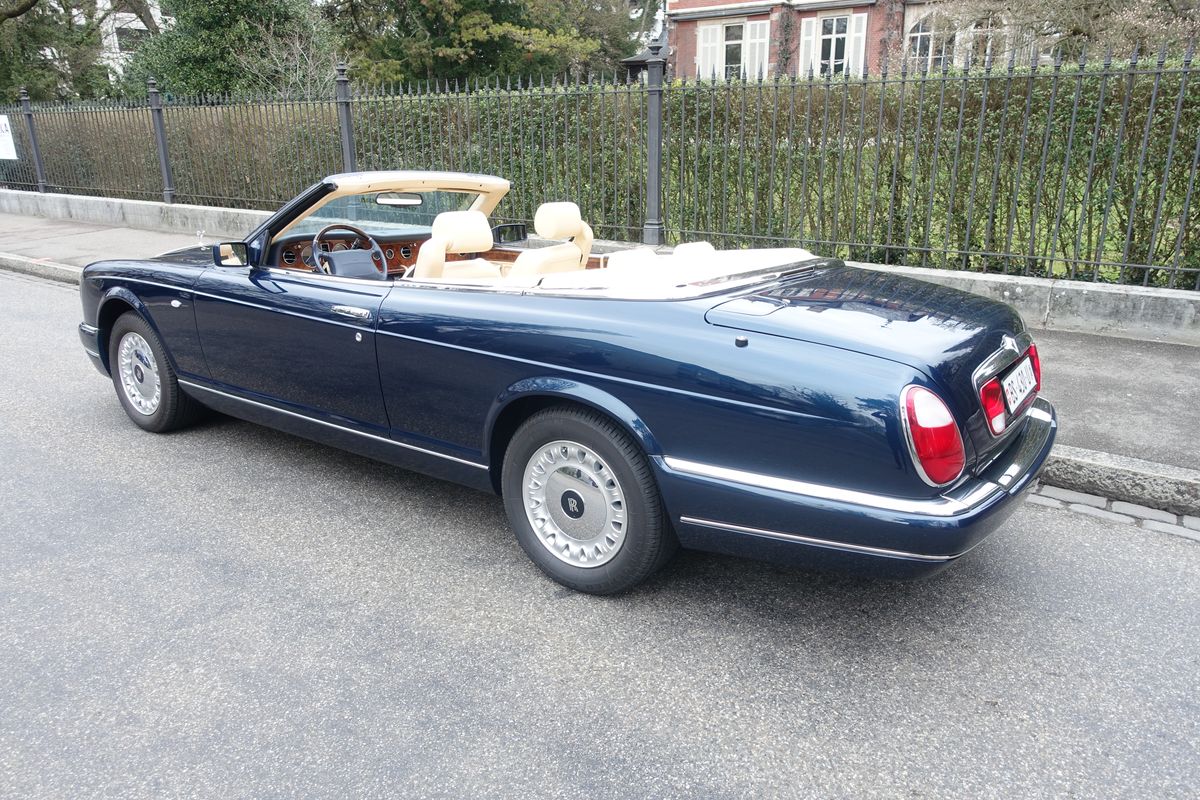 Rolls-Royce Corniche