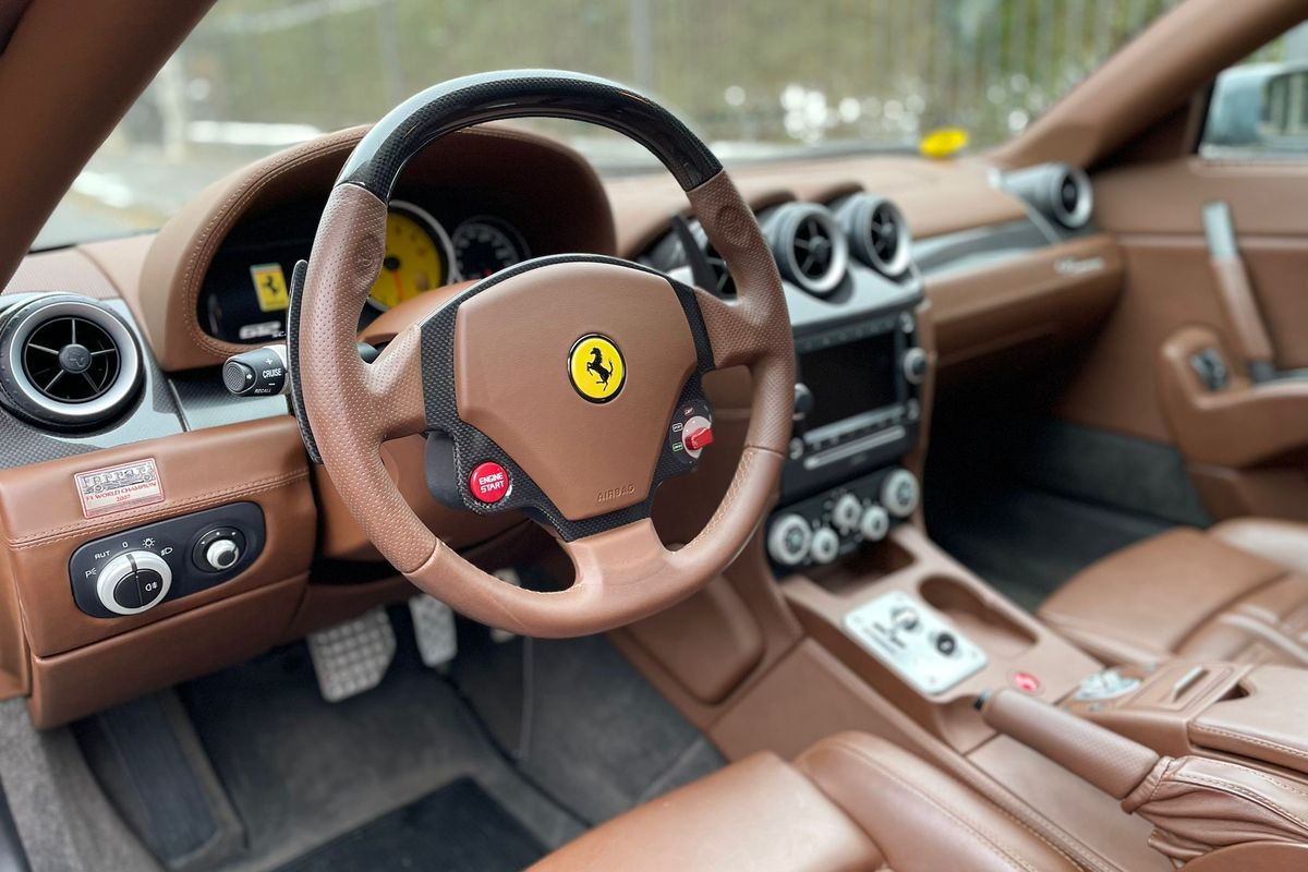 Ferrari 612 Scaglietti One To One