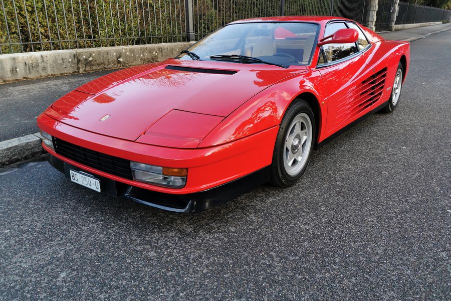 /en/stock/previously-sold/details/ferrari-testarossa-monospecchio/482