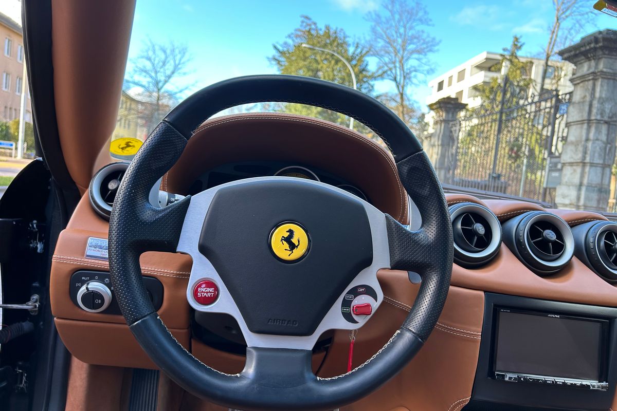 Ferrari 612 Scaglietti One To One
