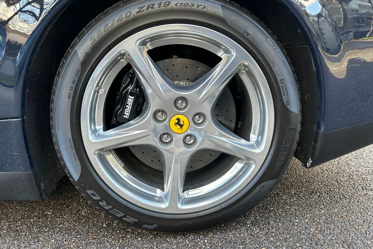 Ferrari 612 Scaglietti One To One