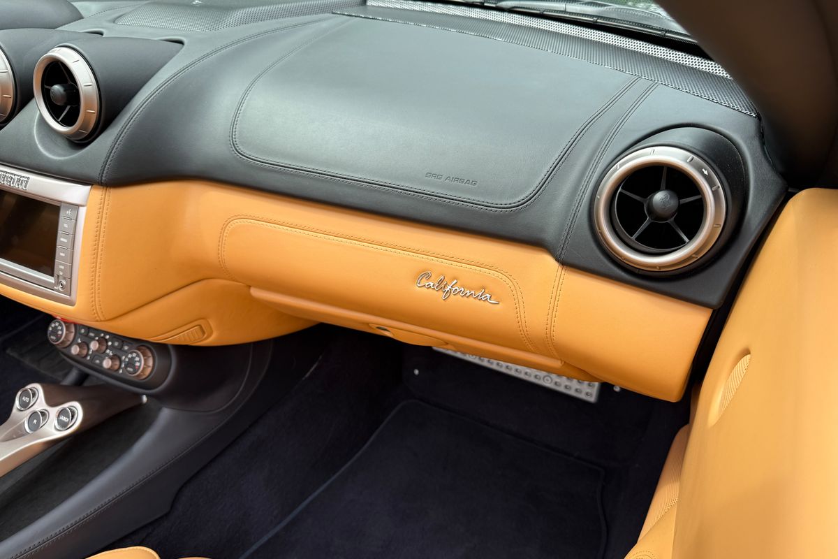 Ferrari California 30