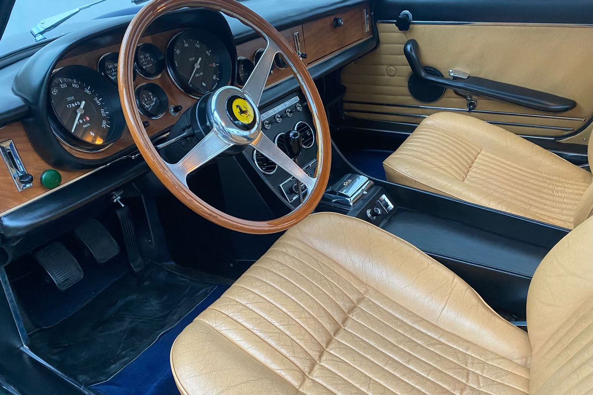Ferrari 330 GTC