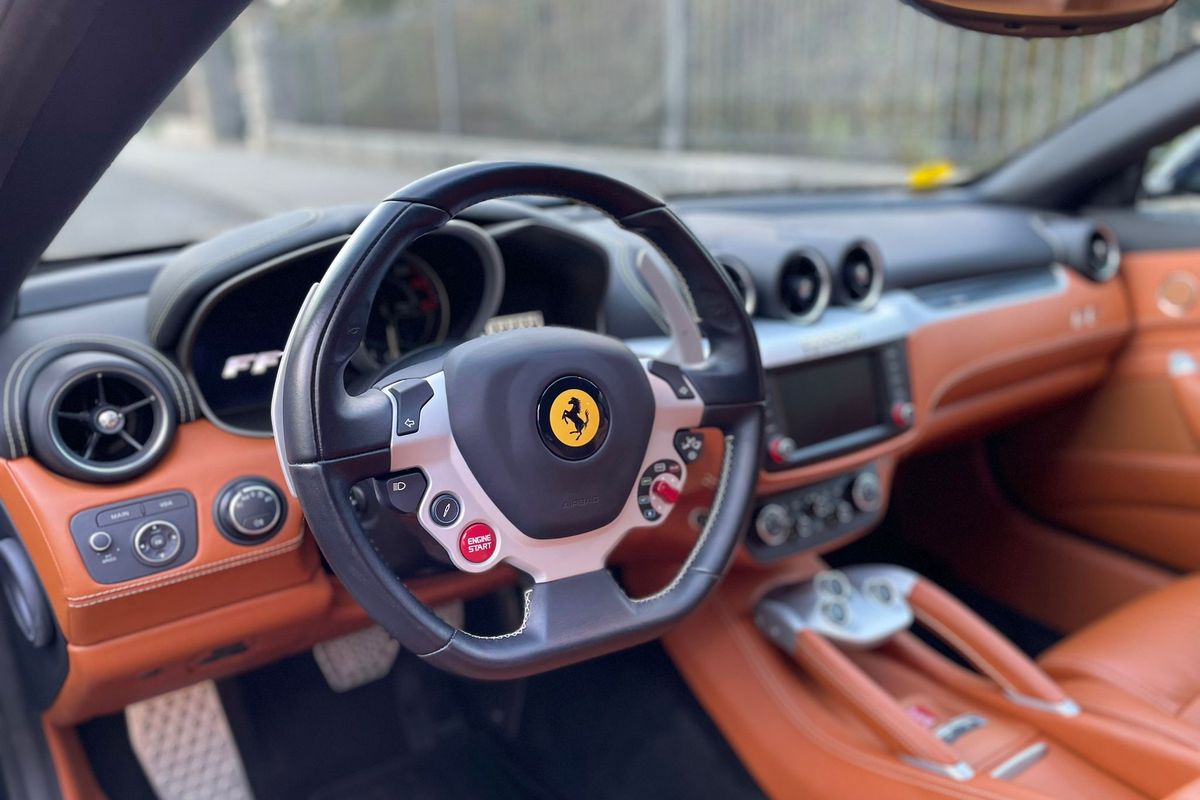 Ferrari FF