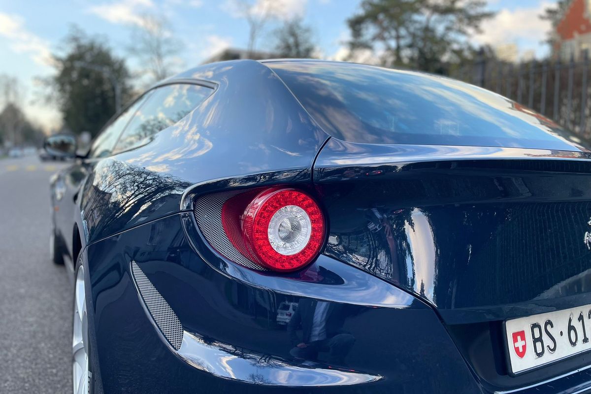 Ferrari FF