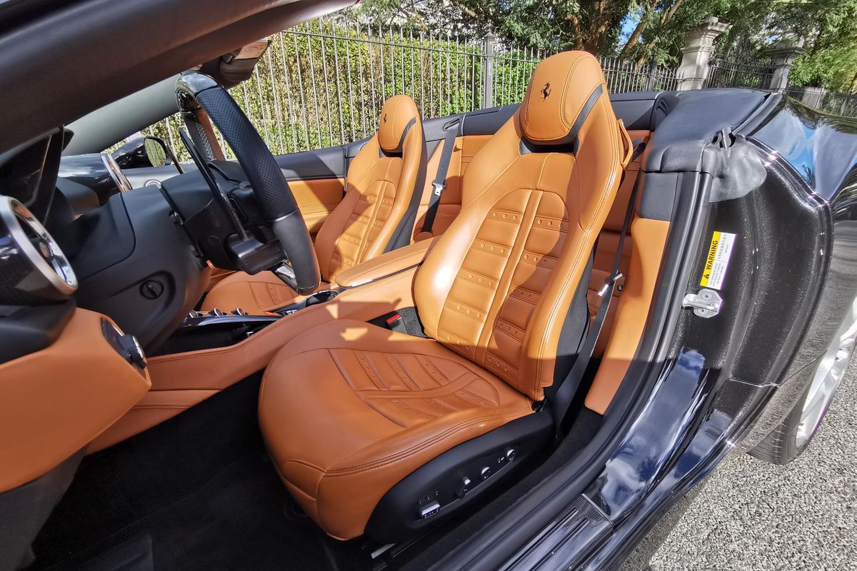 Ferrari California T