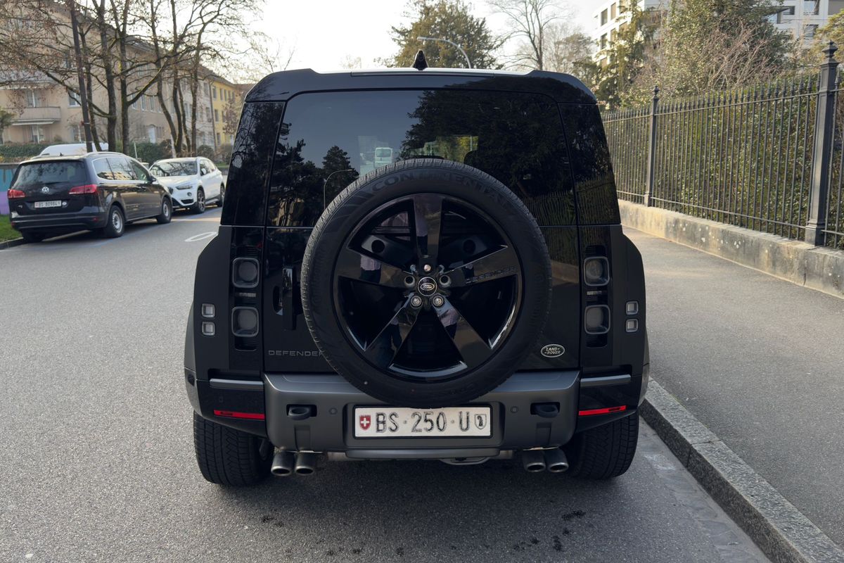Land Rover Defender 90 V8 5.0 "Carpathian Edition"
