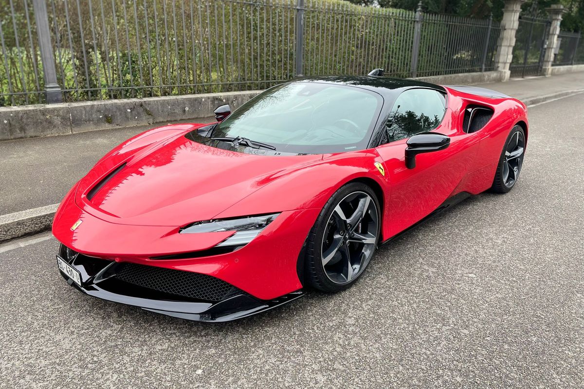 Ferrari SF90 Stradale "Assetto Fiorano"