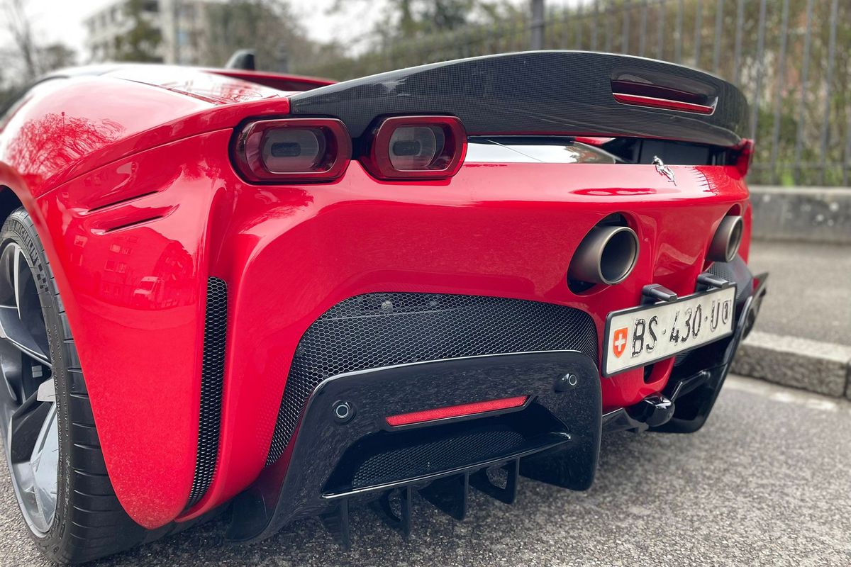 Ferrari SF90 Stradale "Assetto Fiorano"
