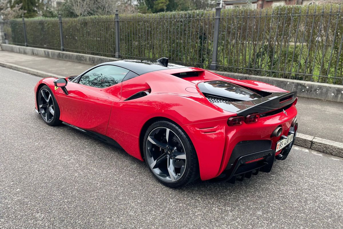 Ferrari SF90 Stradale "Assetto Fiorano"