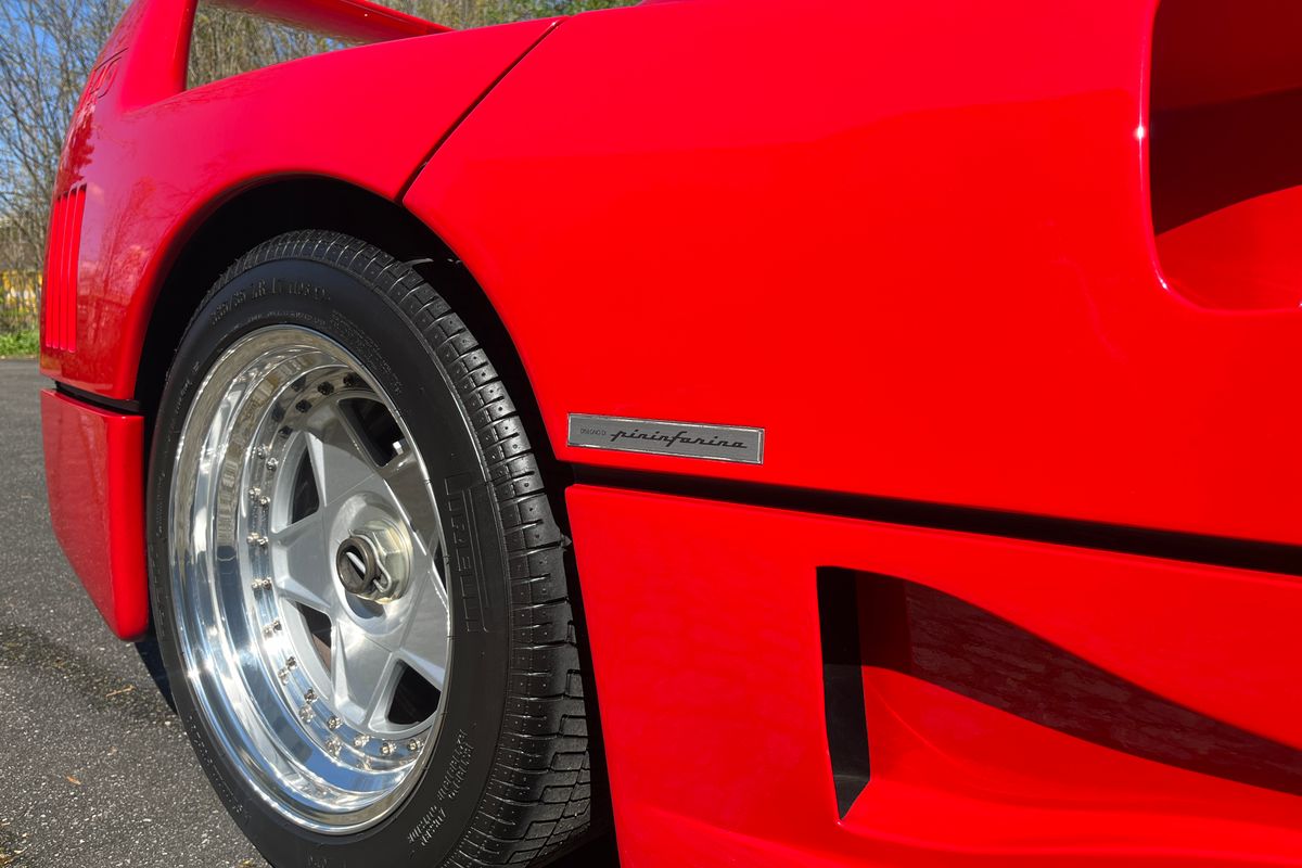 Ferrari F40