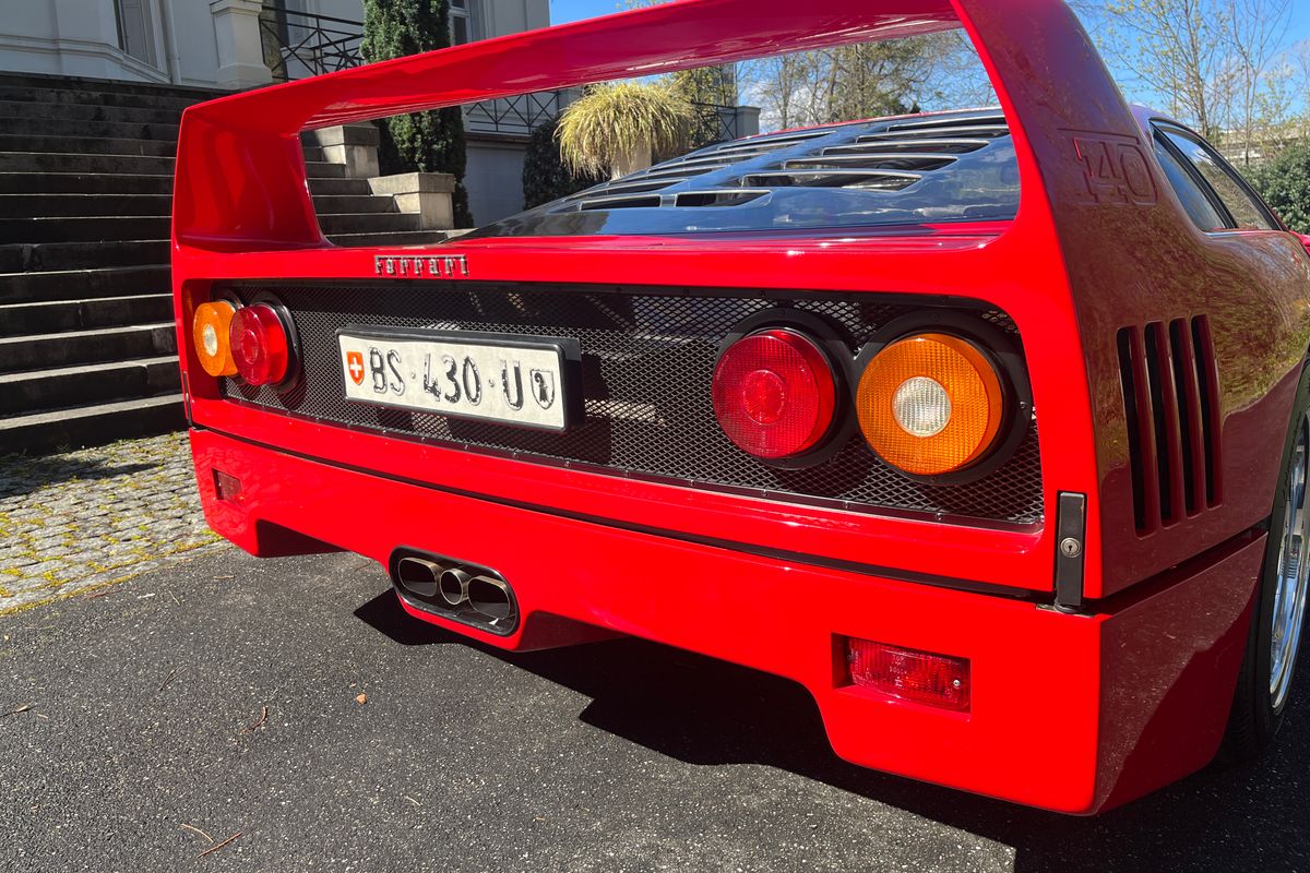 Ferrari F40