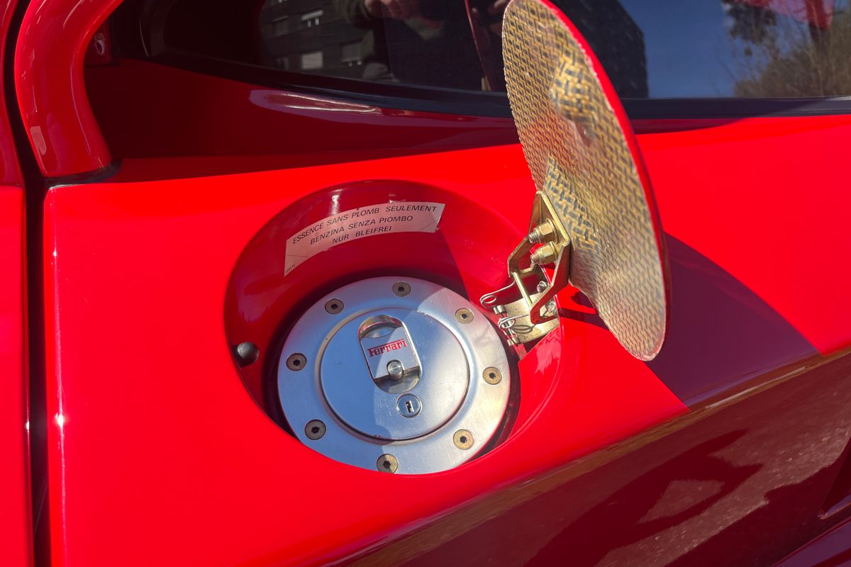 Ferrari F40