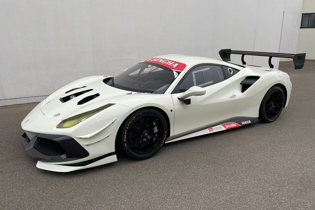 Ferrari 488 Challenge EVO