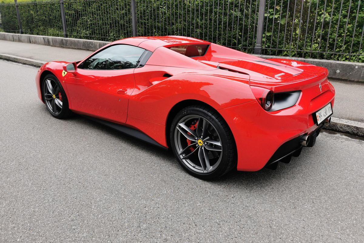 Ferrari 488 Spider