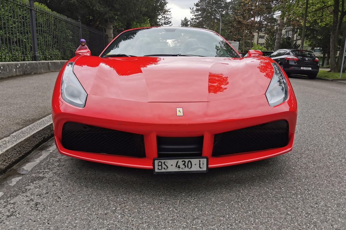 Ferrari 488 Spider