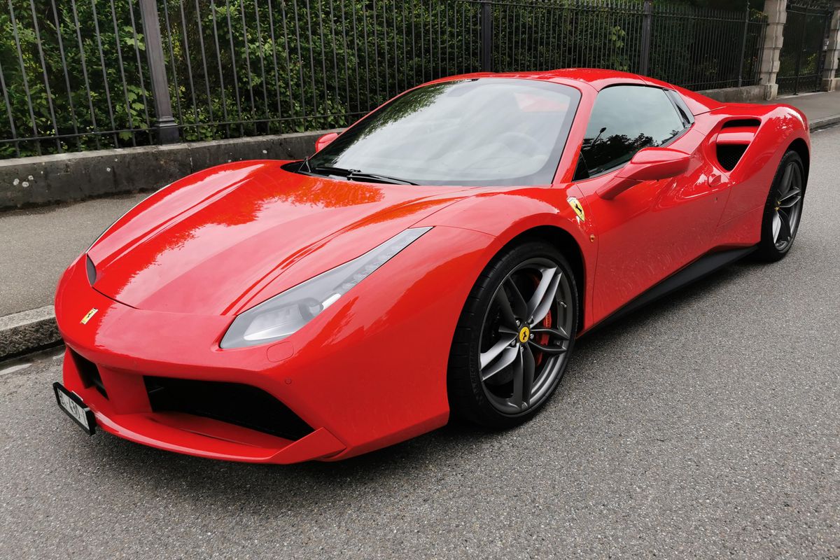 Ferrari 488 Spider