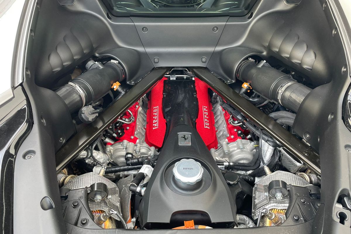 Ferrari SF90 Stradale "Assetto Fiorano"