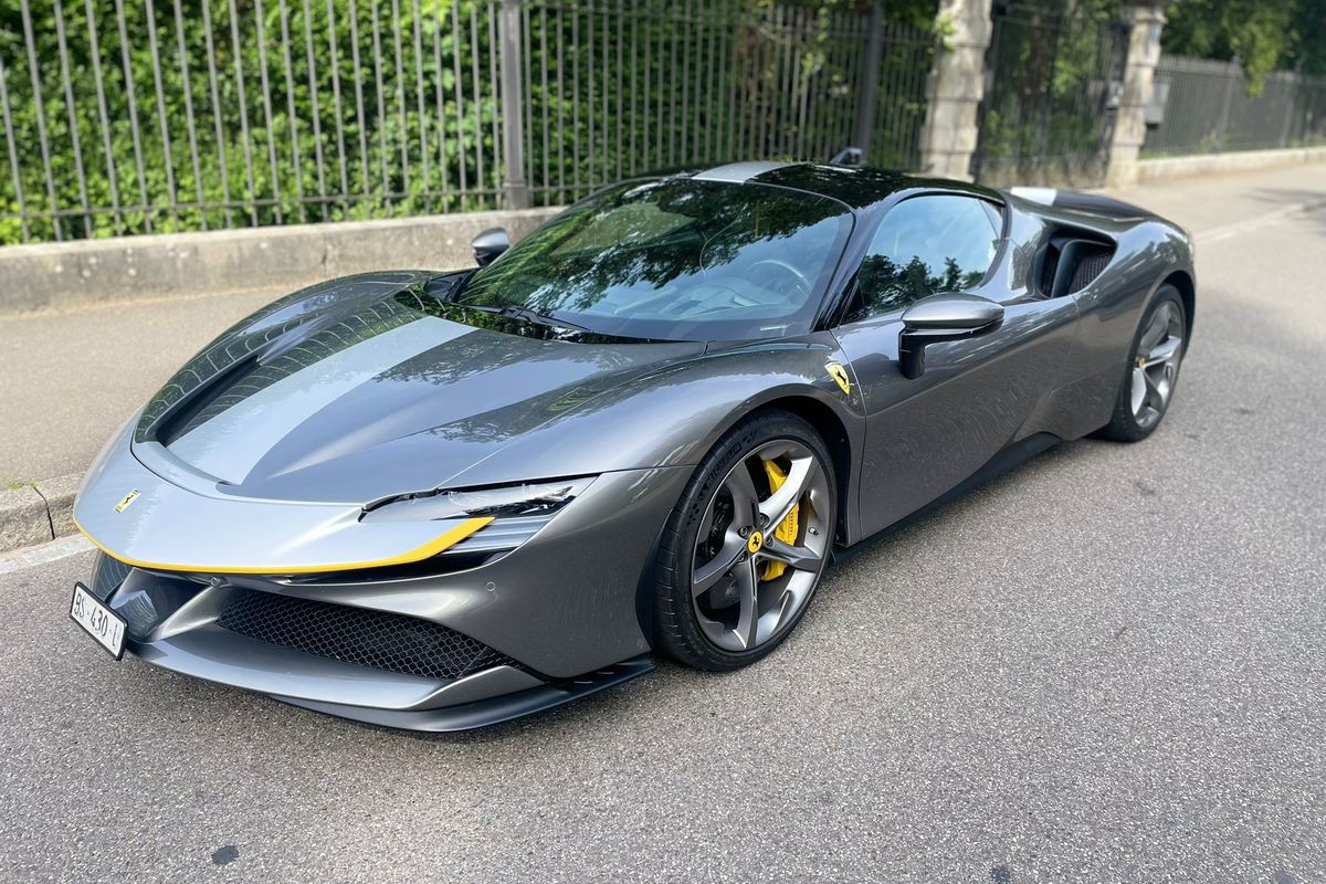Ferrari SF90 Stradale "Assetto Fiorano"