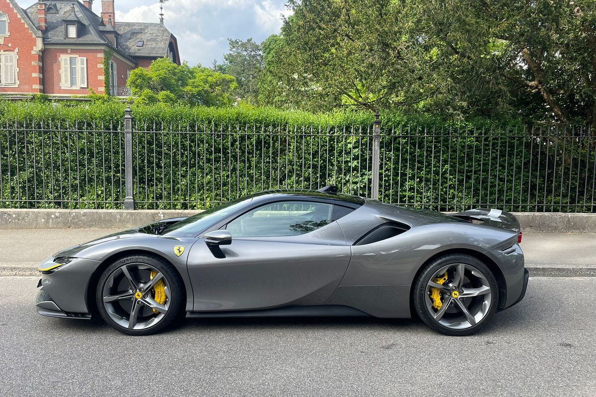 Ferrari SF90 Stradale "Assetto Fiorano"