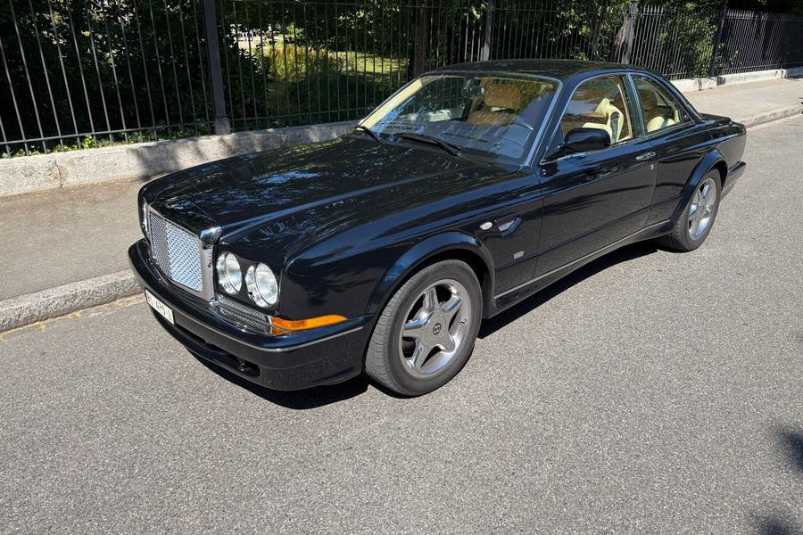 /en/stock/for-sale/details/bentley-continental-t-mulliner-final-series/519