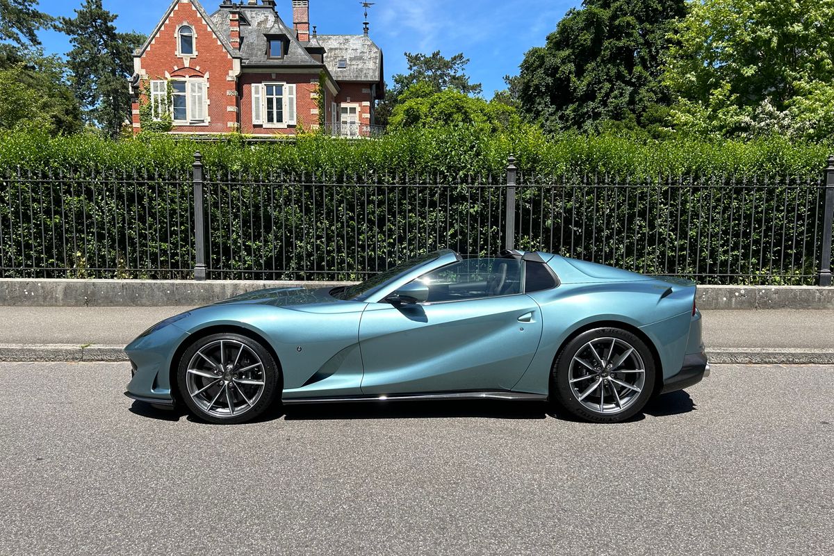 Ferrari 812 GTS