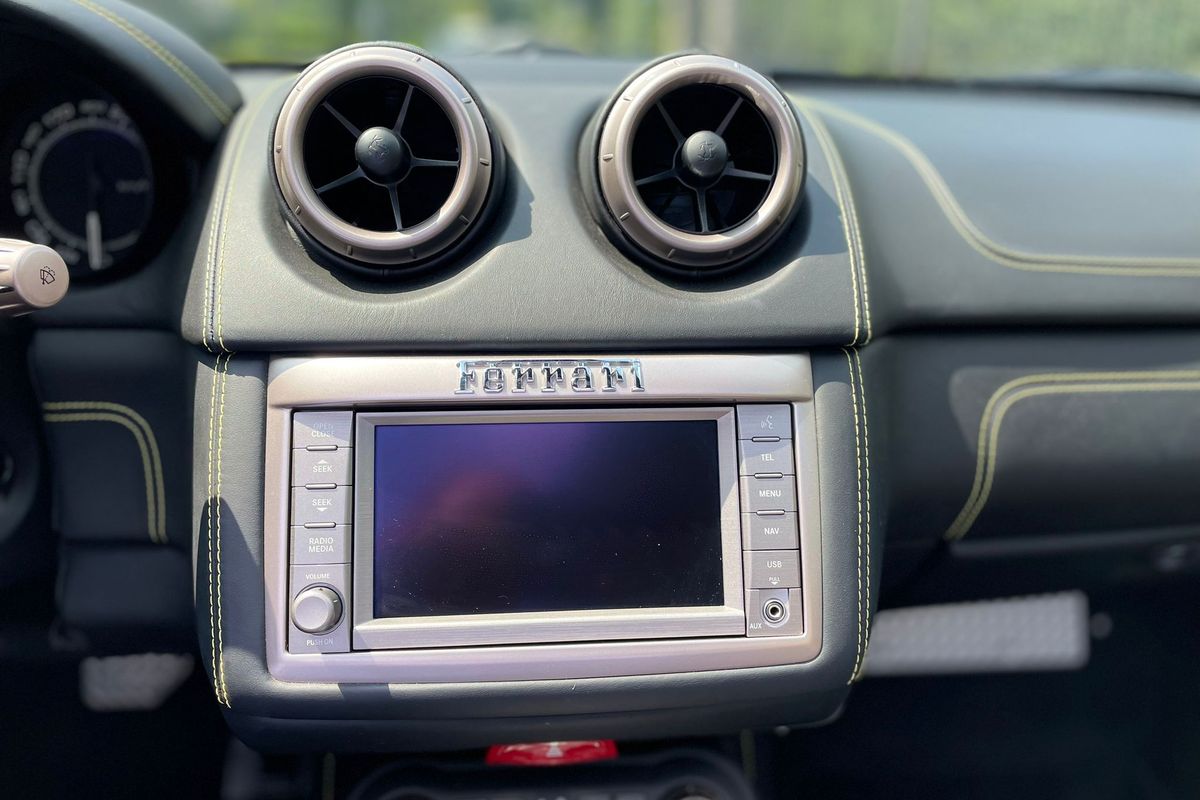 Ferrari California 30