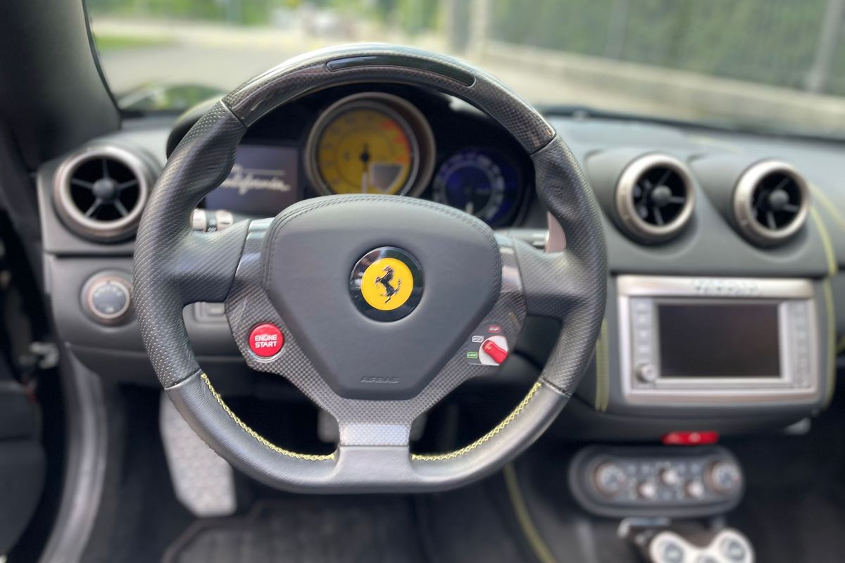 Ferrari California 30
