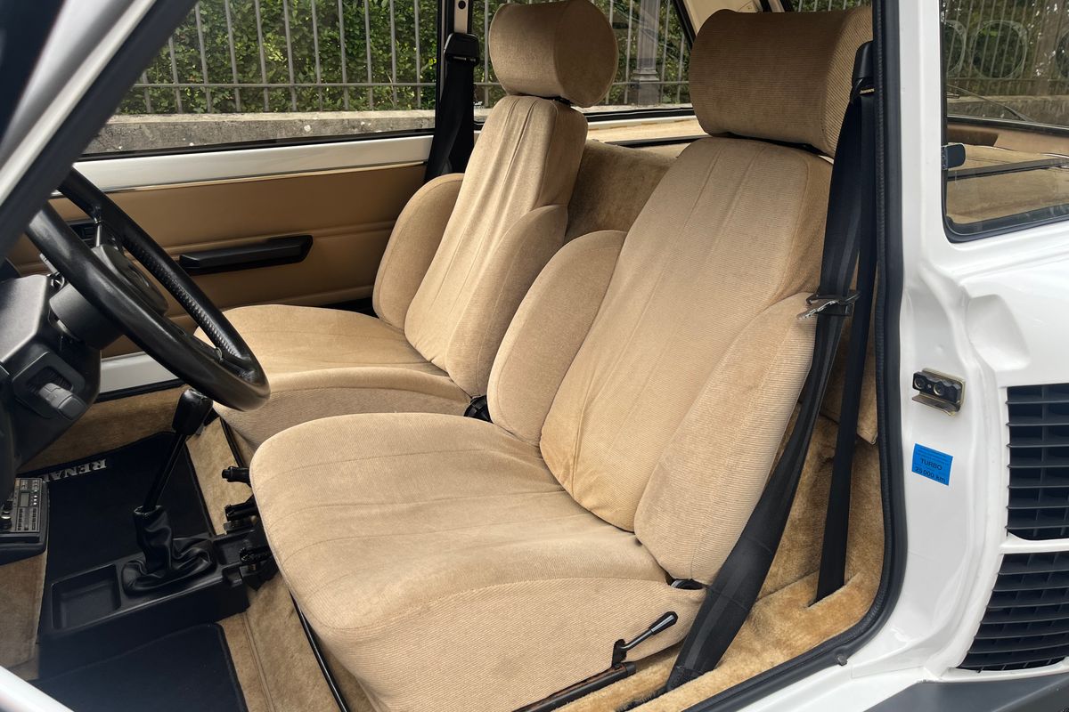 Renault R5 Turbo 2