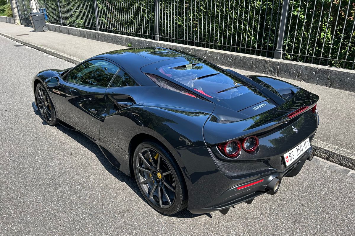 Ferrari F8 Tributo