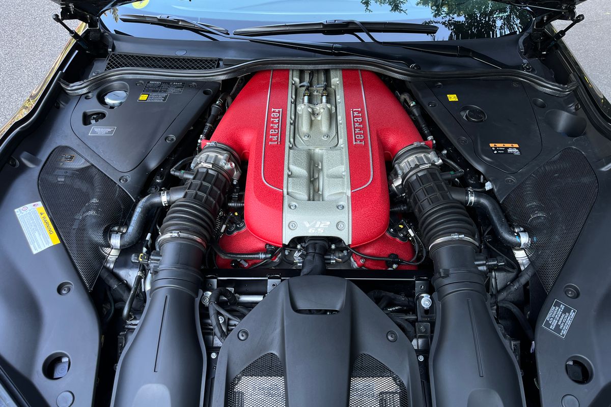 Ferrari 812 GTS