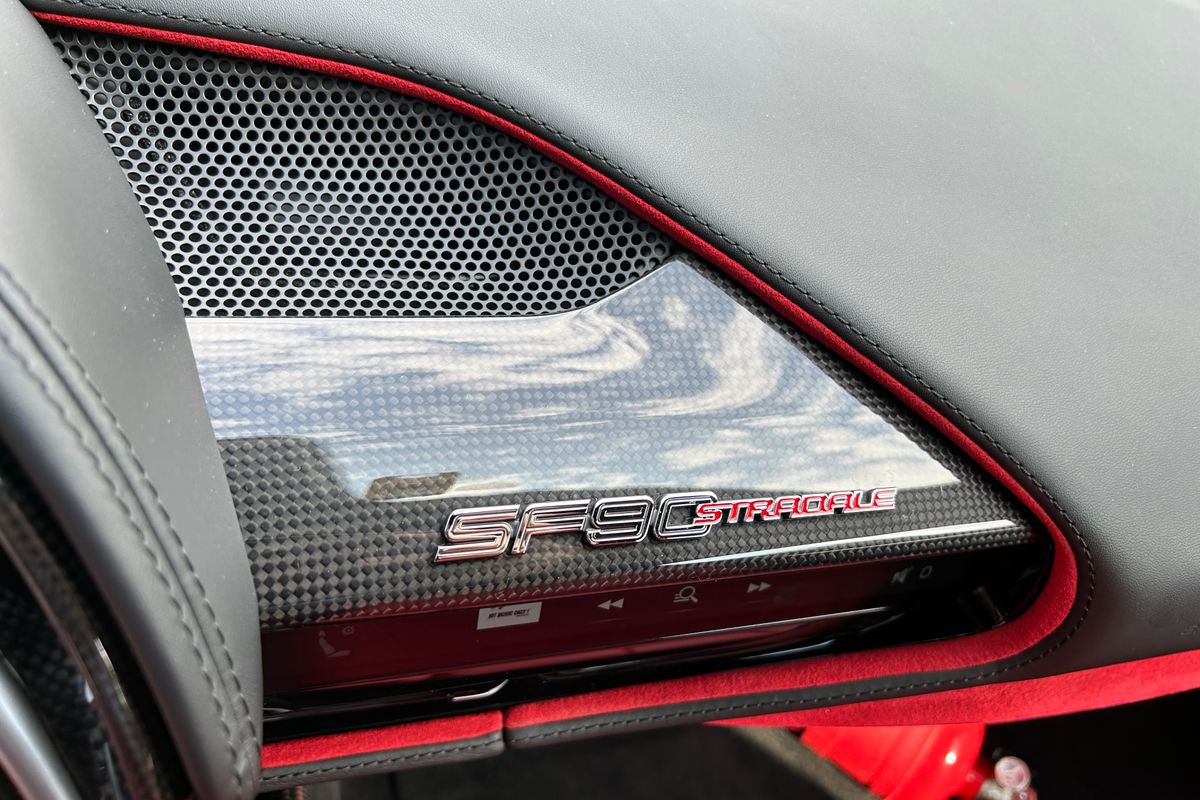 Ferrari SF90 Stradale
