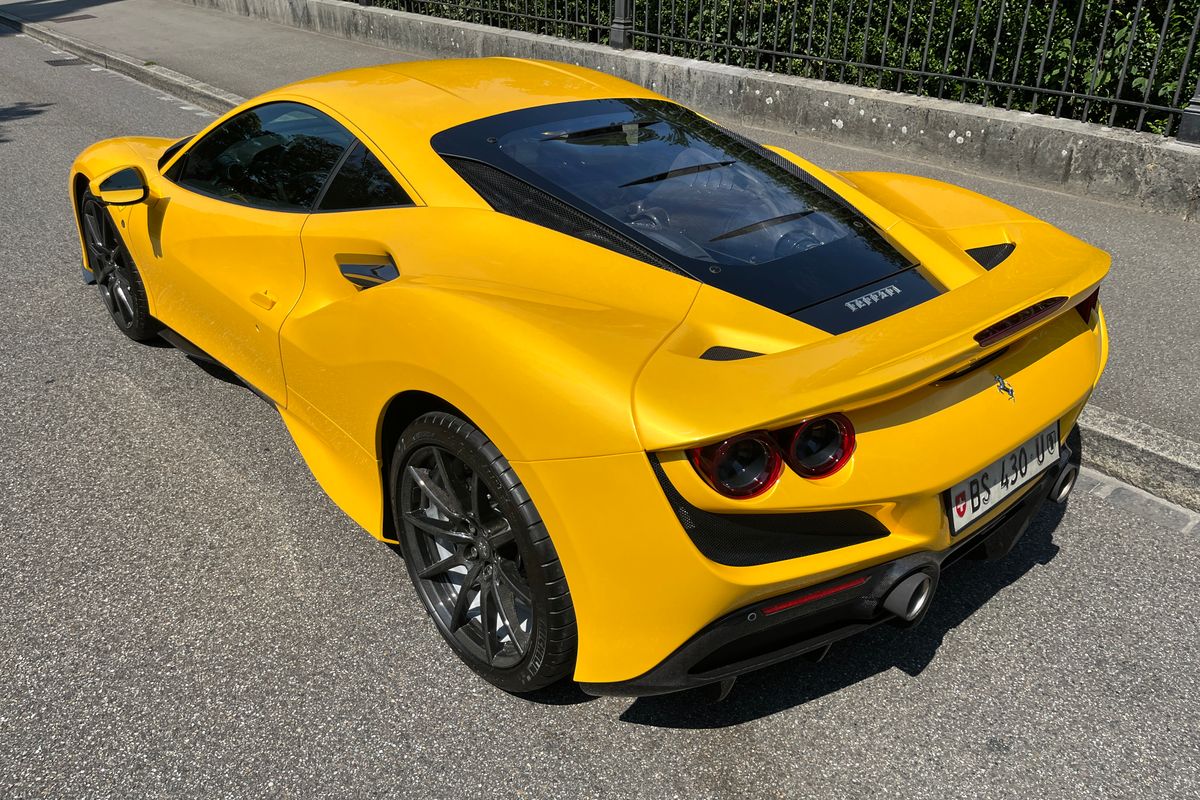 Ferrari F8 Tributo