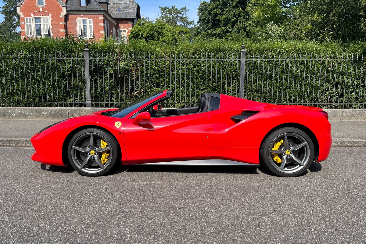 Ferrari 488 Spider