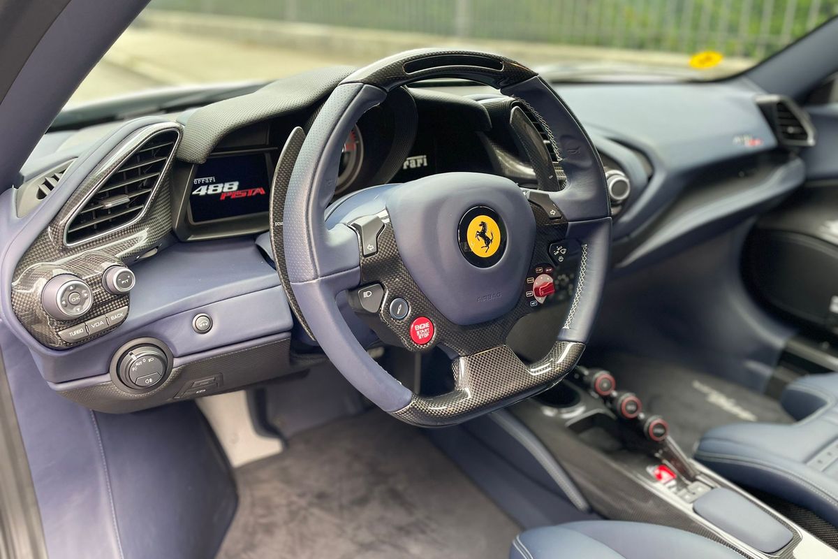 Ferrari 488 Pista