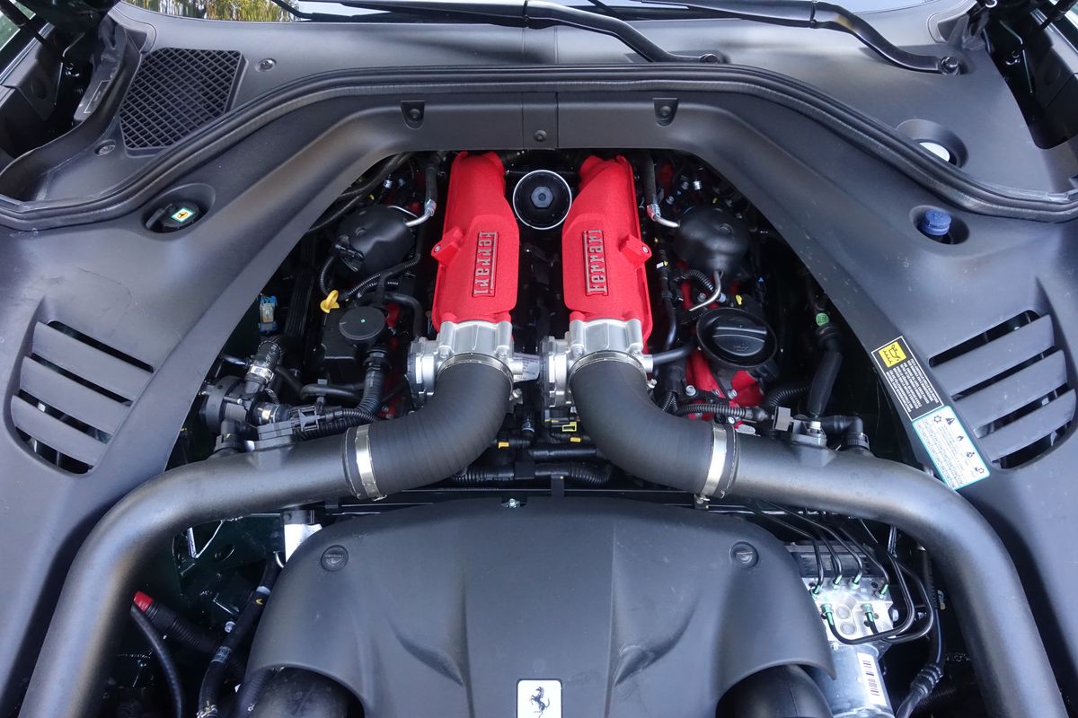 Ferrari California T
