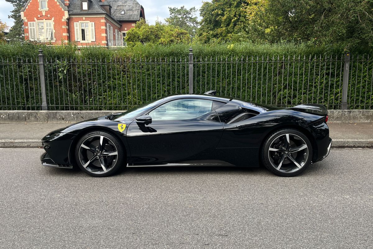 Ferrari SF90 Stradale "Assetto Fiorano"