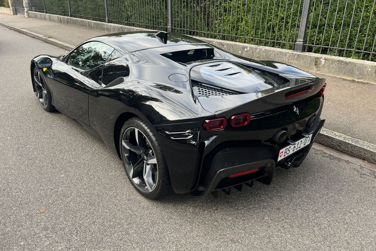 Ferrari SF90 Stradale "Assetto Fiorano"