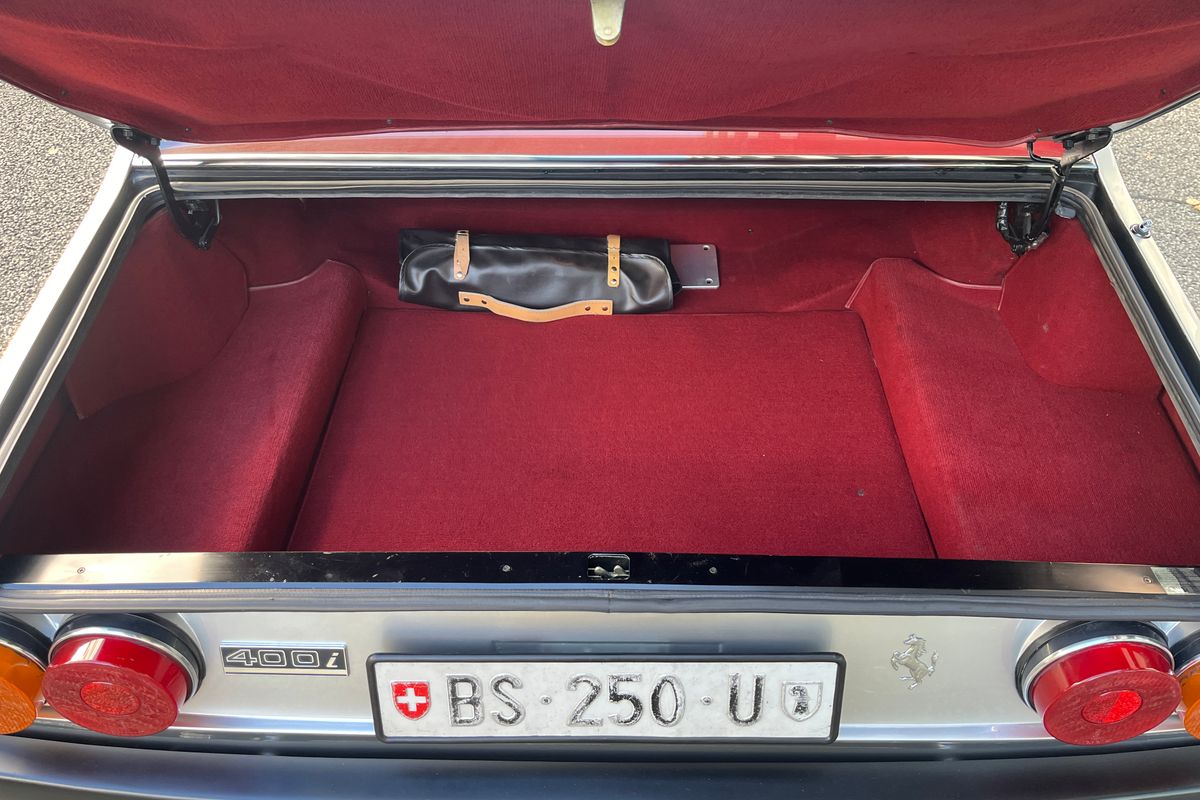 Ferrari 400i Manuale