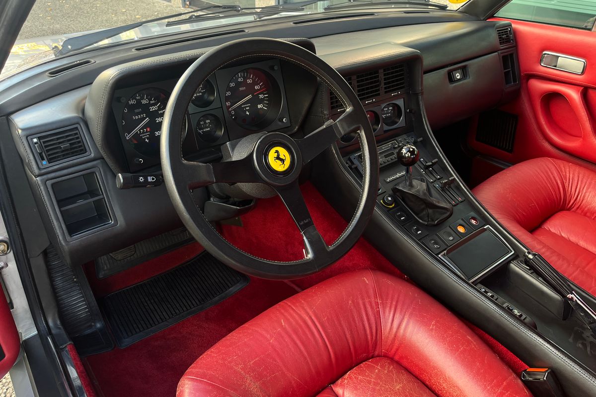 Ferrari 400i Manuale