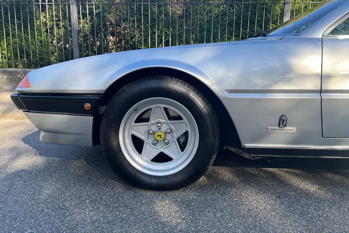 Ferrari 400i Manuale