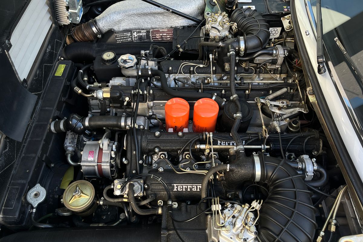 Ferrari 400i Manuale