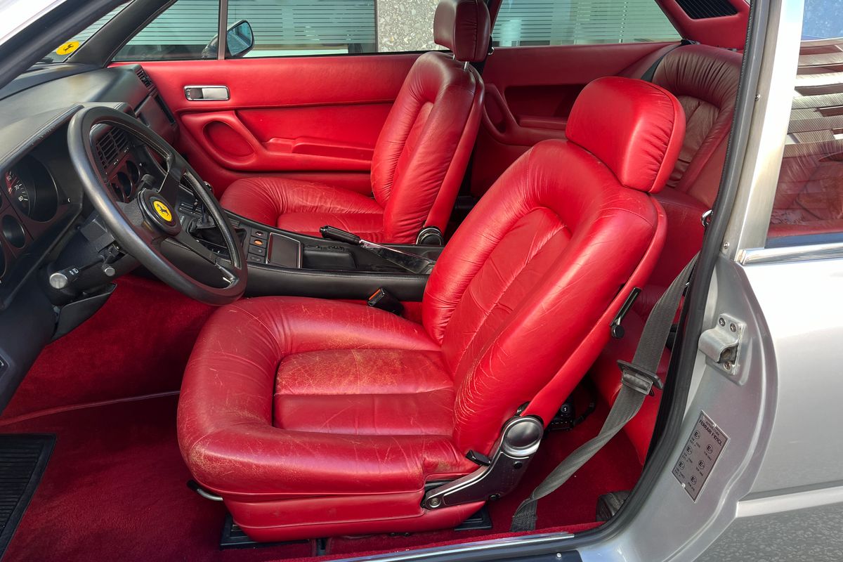 Ferrari 400i Manuale