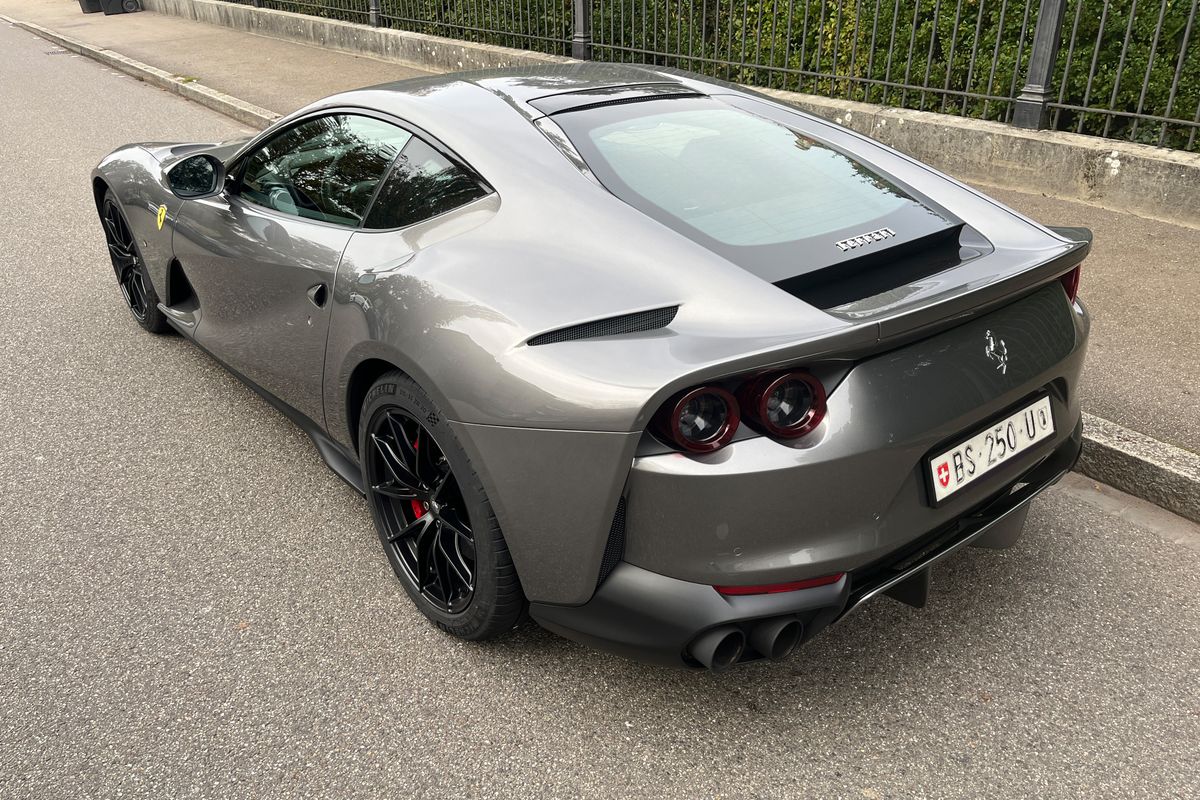 Ferrari 812 Superfast