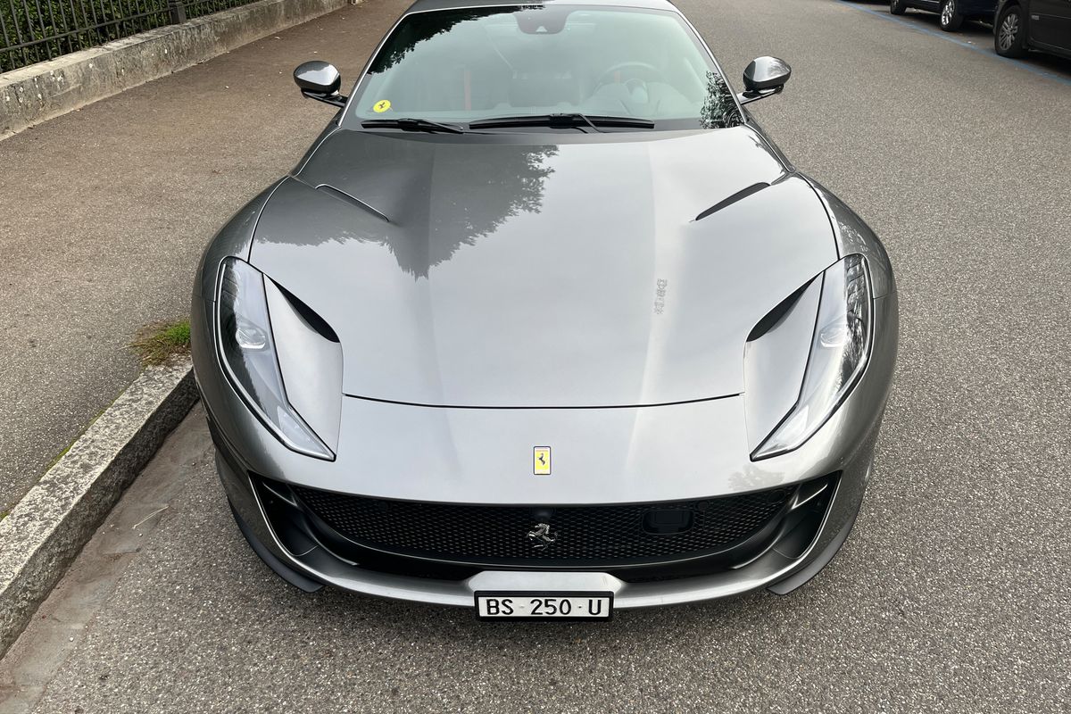 Ferrari 812 Superfast