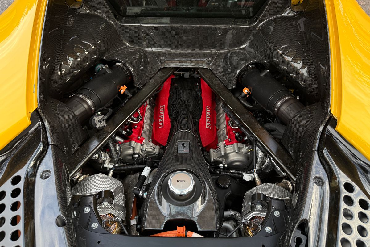 Ferrari SF90 Stradale