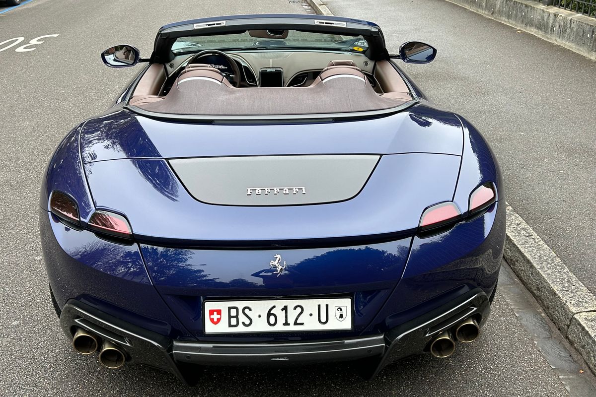 Ferrari Roma Spider